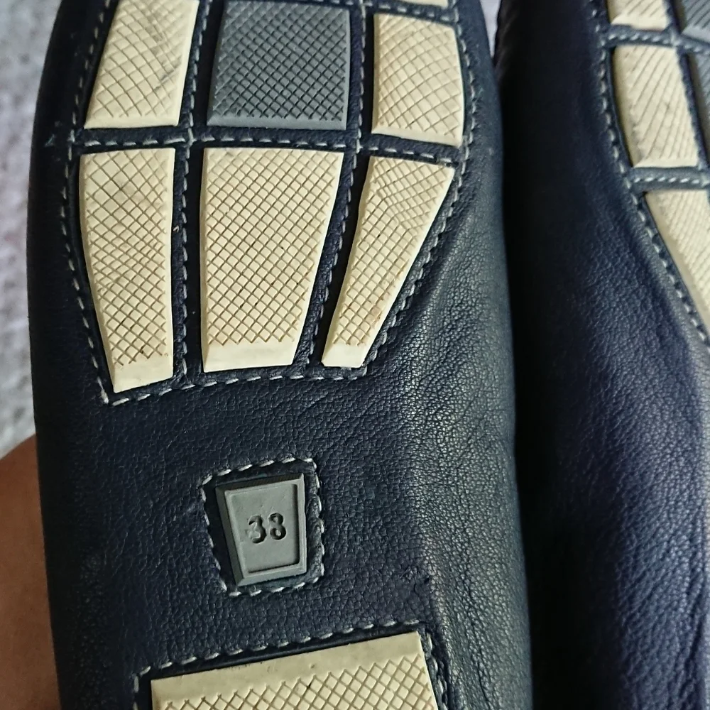 Prada Made in Italy Slip on Navy Loafers size 38 - Picture 11 of 13